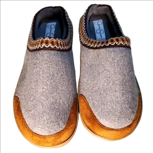 🧿NWT JESSICA SIMPSON SLIPPERS